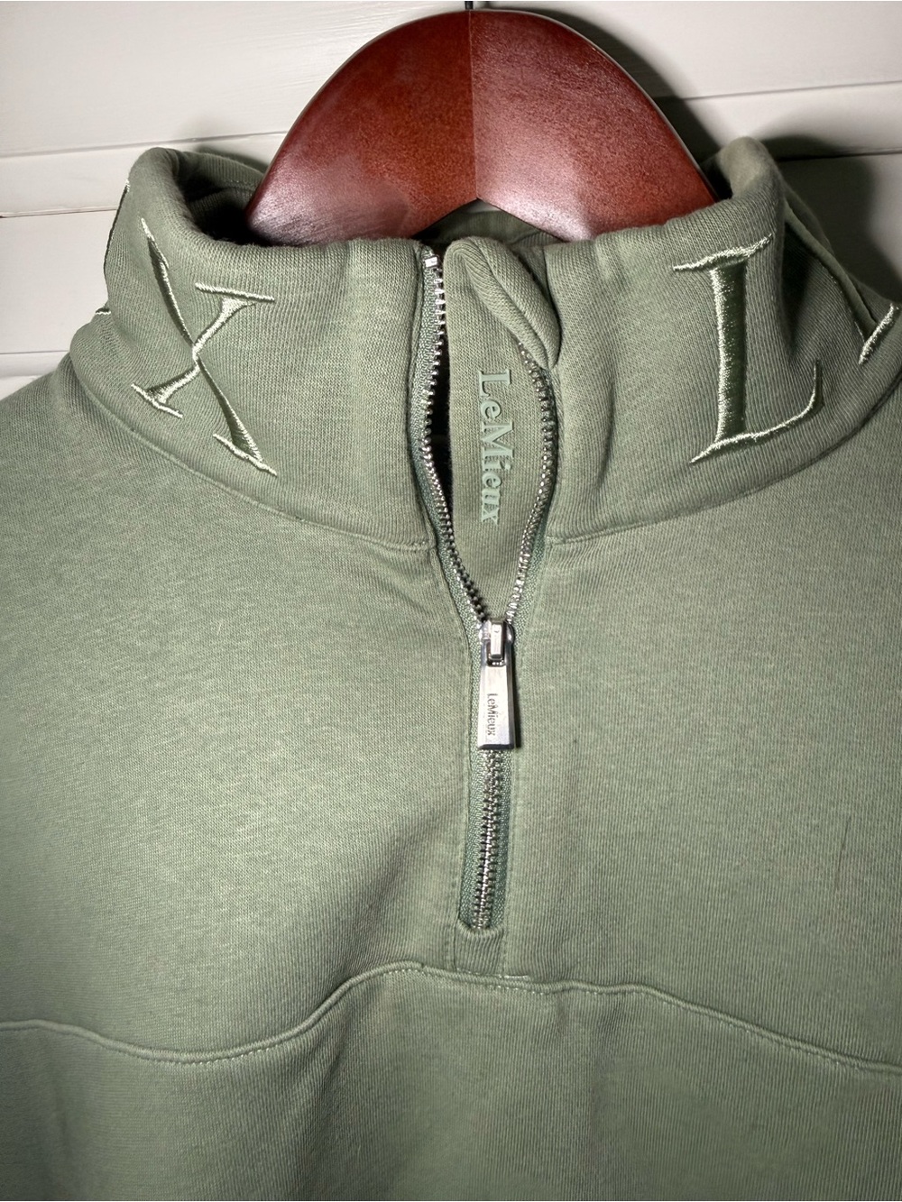 Lemieux Sage Green 1/4 Zip Women’s Pull Over